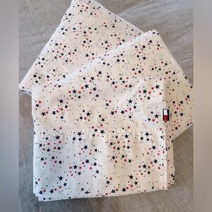 Tommy Hilfiger Full Size Sheet Set White with Red & Navy Star Print